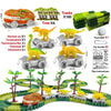 Set de jouet dinosaure avec piste, arbres et dinosaures sur fond blanc (Circuit Voiture Dinosaure – 195 pcs modèle A).