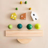 pièces détachées du jeu d’équilibre en bois Montessori HouseTilt EducaKid avant assemblage