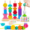 Blocs en bois colorés empilés sur tiges avec différentes formes géométriques pour jeu éducatif Montessori