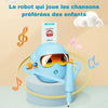 Robot Educabot diffusant de la musique pendant que l’enfant dessine