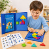 enfant jouant avec tangram magnétique montessori tangramplay educakid sur table en bois